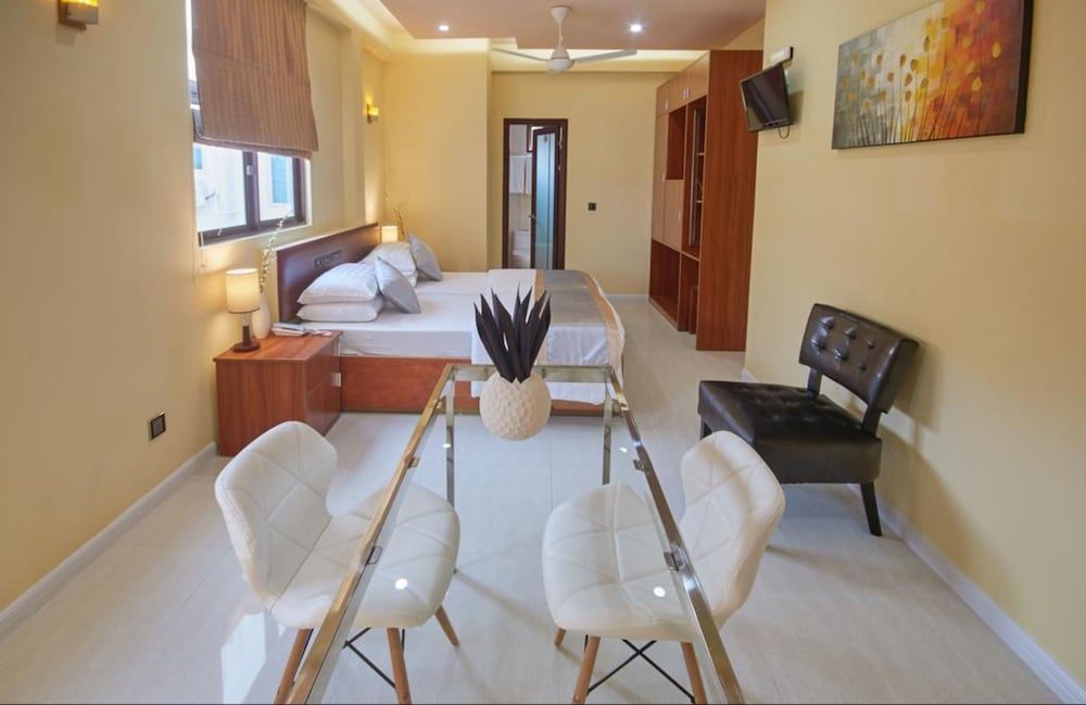 Lonuveli Super Deluxe Room + Free Airport Transfer 2