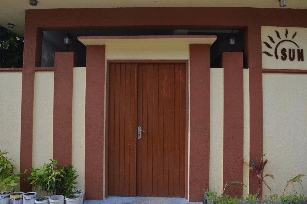 undefined Sunshine View 4