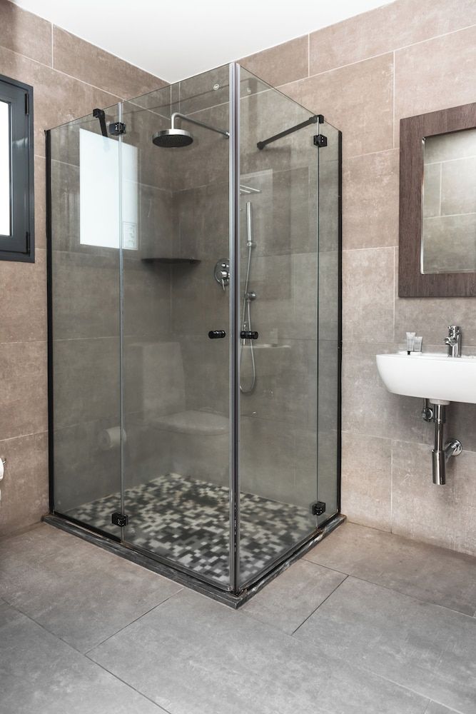 Hotel Kapital Deluxe Room 5