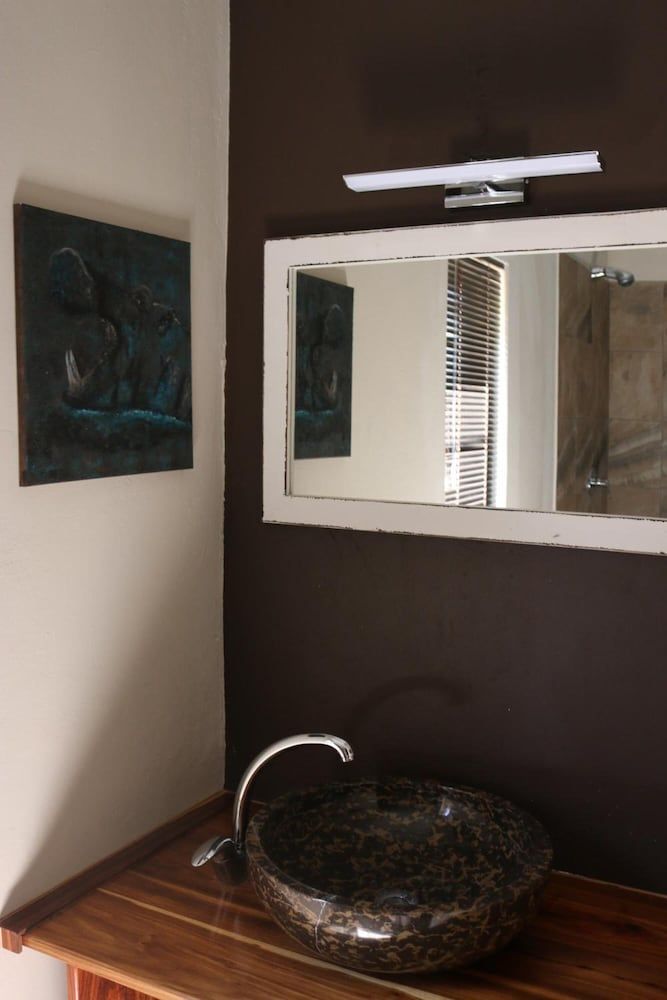 Ijaba Lodge Family Room 5