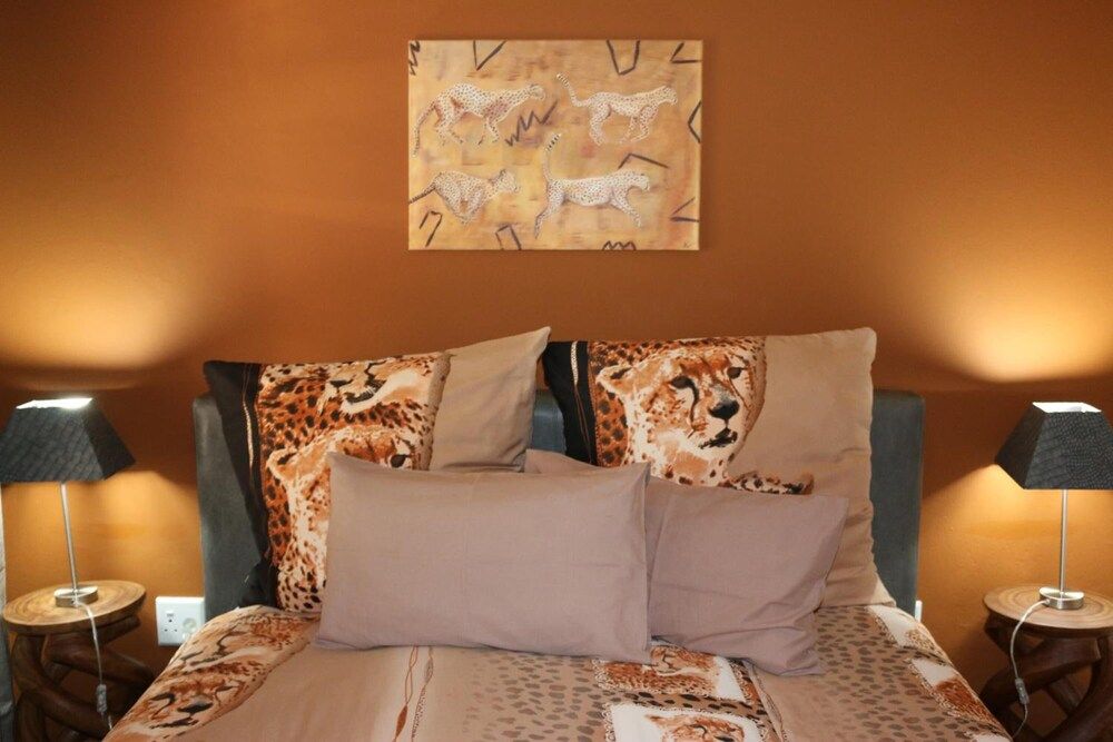 Ijaba Lodge Family Room 4