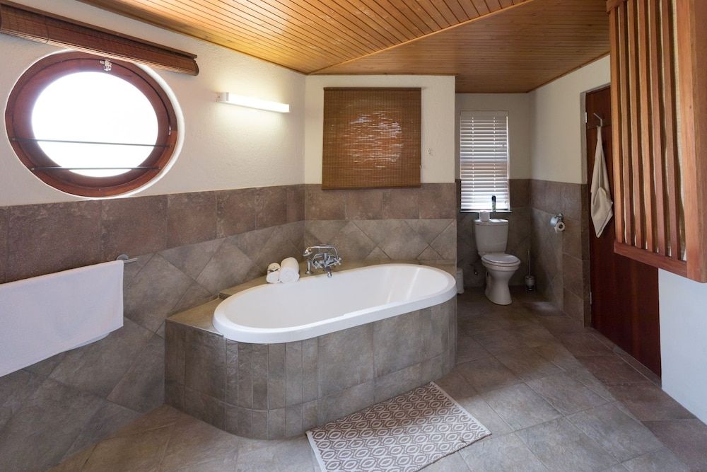 Rossmund Lodge Triple Room 3