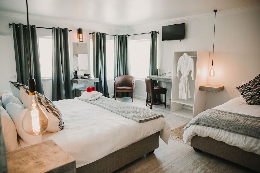 Giardino Boutique Hotel Deluxe Double or Twin Room 7