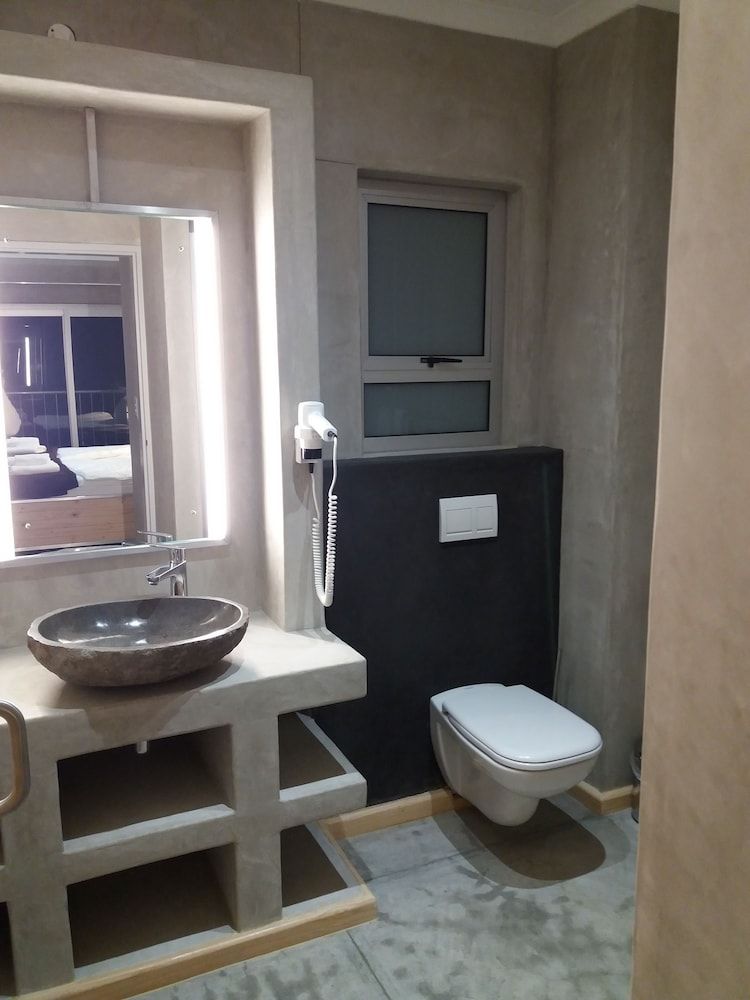 Hotel A La Mer Superior Double or Twin Room, Ocean View, Sea Facing 5