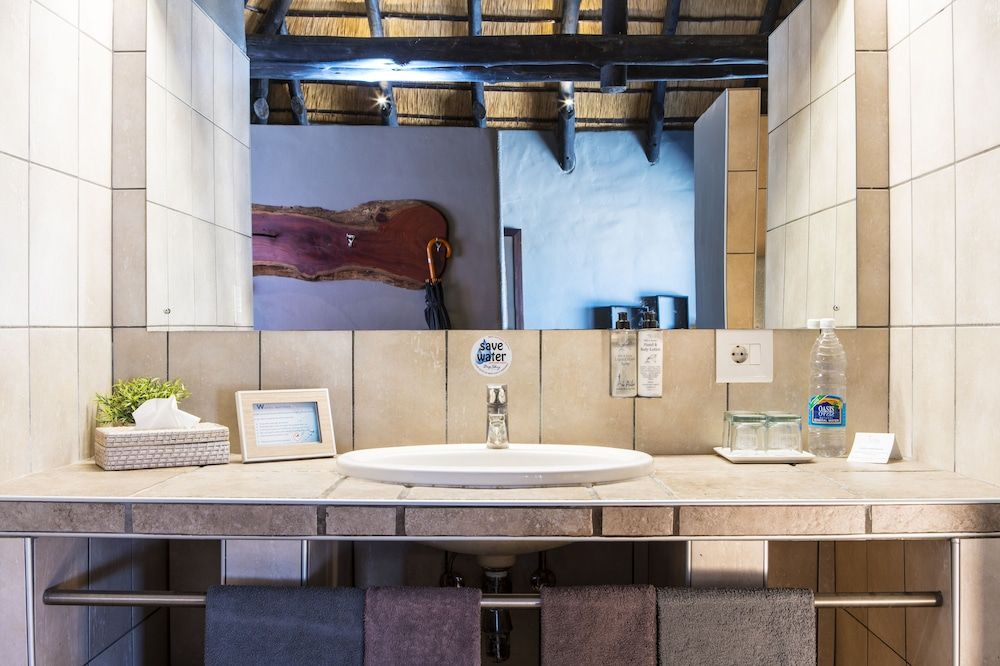 Ai Aiba - The Rockpainting Lodge Luxury Twin Room, Non Smoking, Mountain View 6