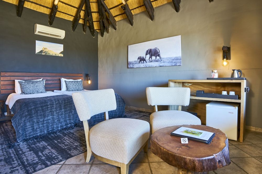 Ai Aiba - The Rockpainting Lodge Family Quadruple Room, 1 Bedroom, Non Smoking, Mountain View 2