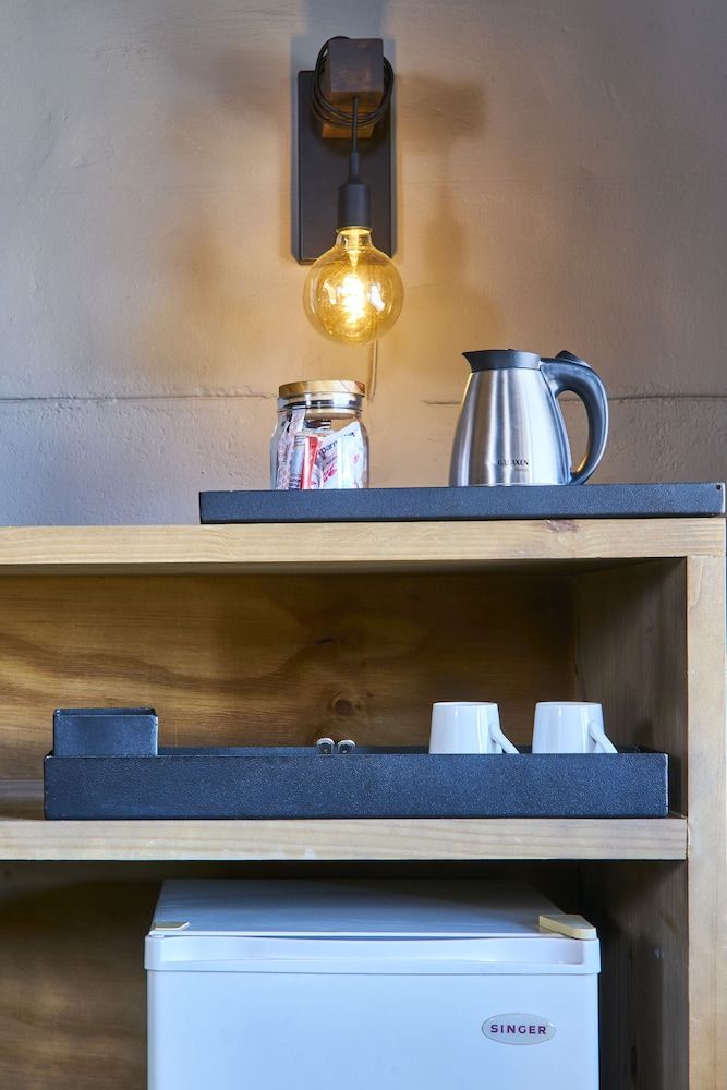 Ai Aiba - The Rockpainting Lodge Luxury Twin Room, Non Smoking, Mountain View 3