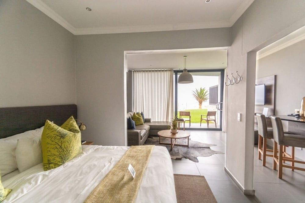 Bay View Resort Namibia Luxury Double Room 8