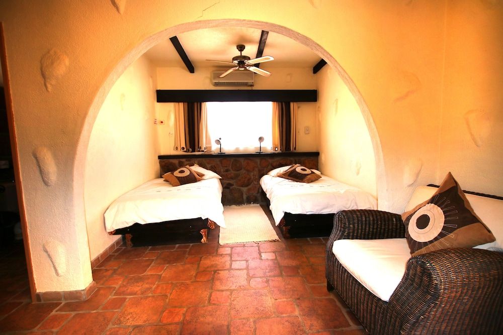 Mount Etjo Safari Lodge Single Smaller Room 2