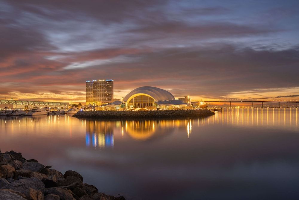 undefined Hilton San Diego Bayfront 7