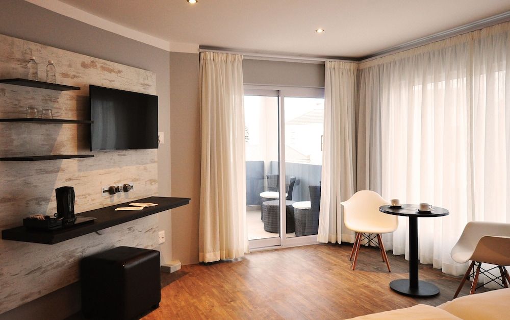 Swakopmund Plaza Hotel Comfort Twin Room 9