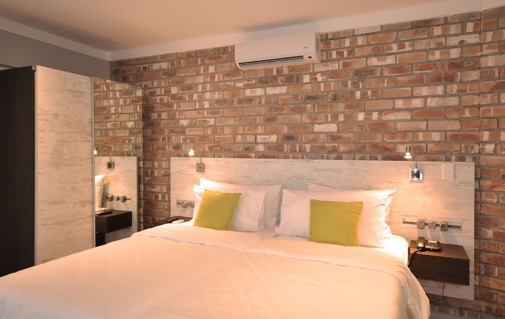 Swakopmund Plaza Hotel Comfort Twin Room 3