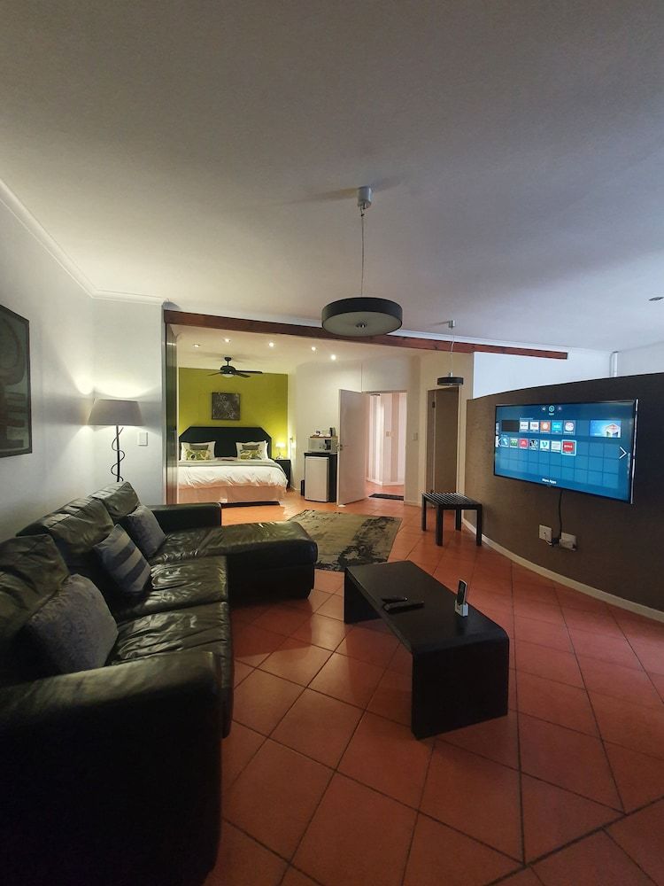 The Langholm Hotel Luxury Suite 2