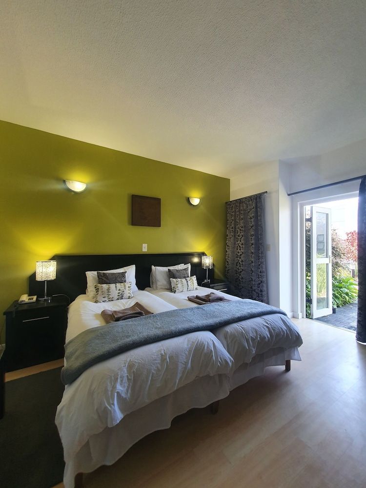 The Langholm Hotel Standard Twin Room 2