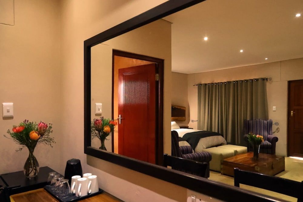 C'est Si Bon Hotel Luxury Suite 5