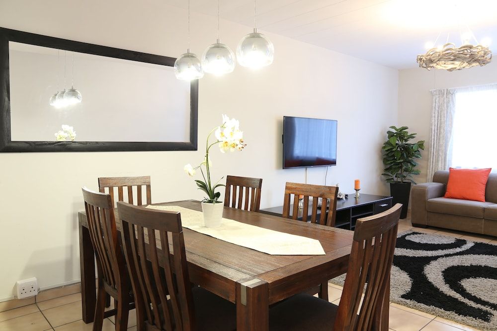 Tilla's Guesthouse Self-Catering Luxury Apartment 9