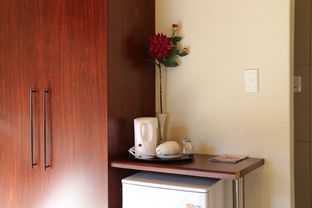 Tilla's Guesthouse Standard Twin Room 5