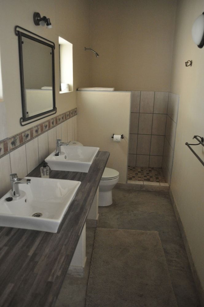 Shametu River Lodge Luxury Tent 5