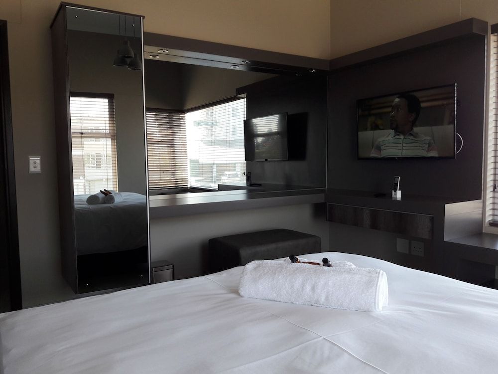 Atlantic Apartments Apartment, 2 Bedrooms 7