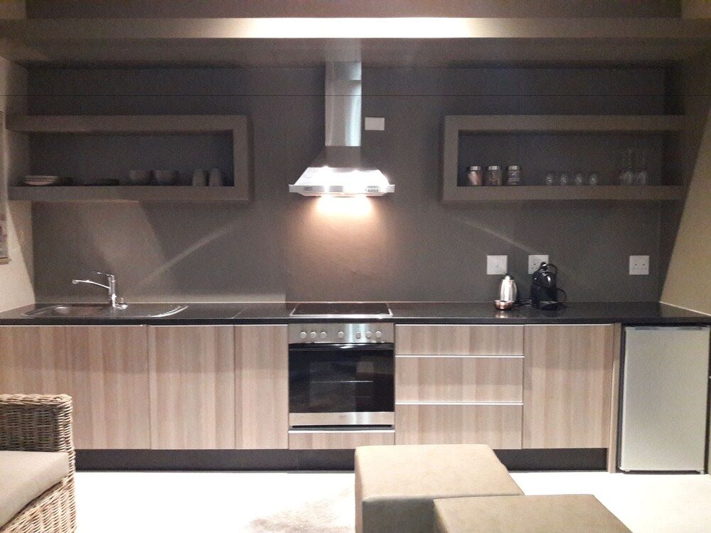 Atlantic Apartments Apartment, 2 Bedrooms 4