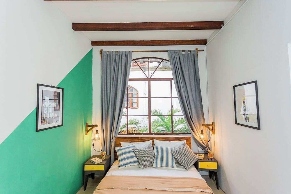Compact Room, Private Bathroom