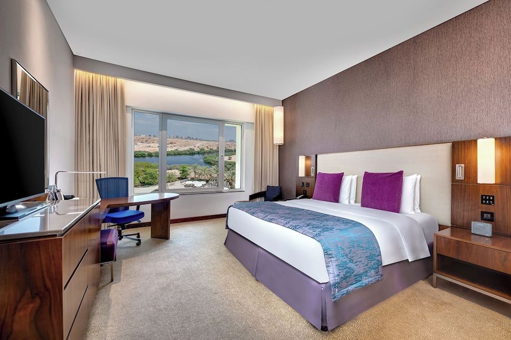 undefined Crowne Plaza Muscat OCEC by IHG 9