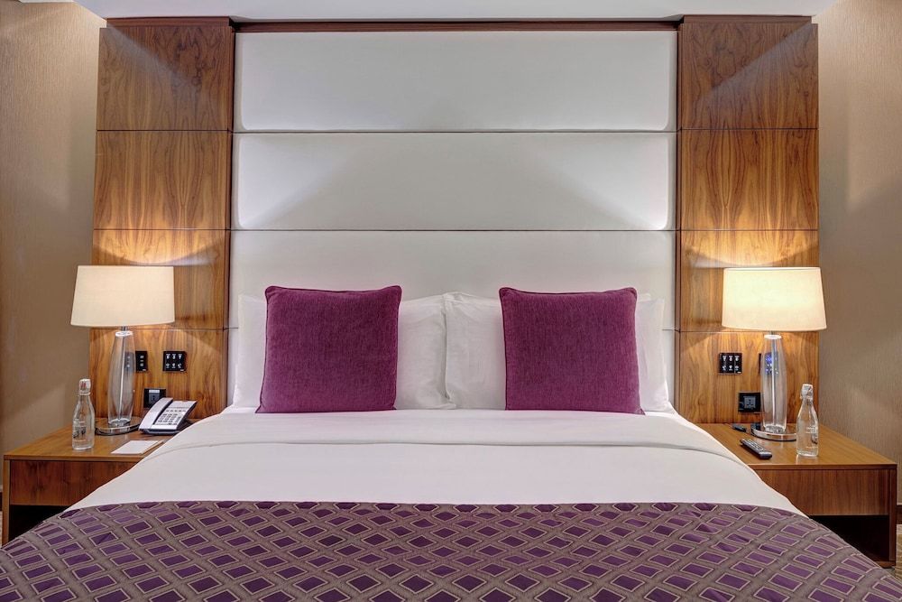 Presidential Suite, 1 Twin Bed, Accessible, Garden View (Club Lounge Access)