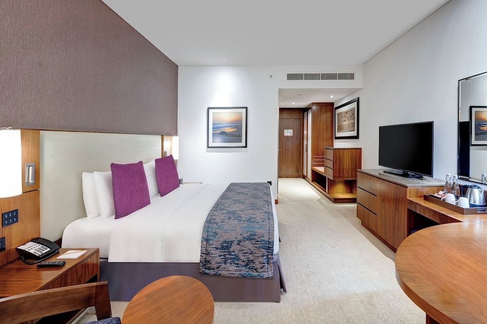 Crowne Plaza Muscat OCEC by IHG Standard Room 2