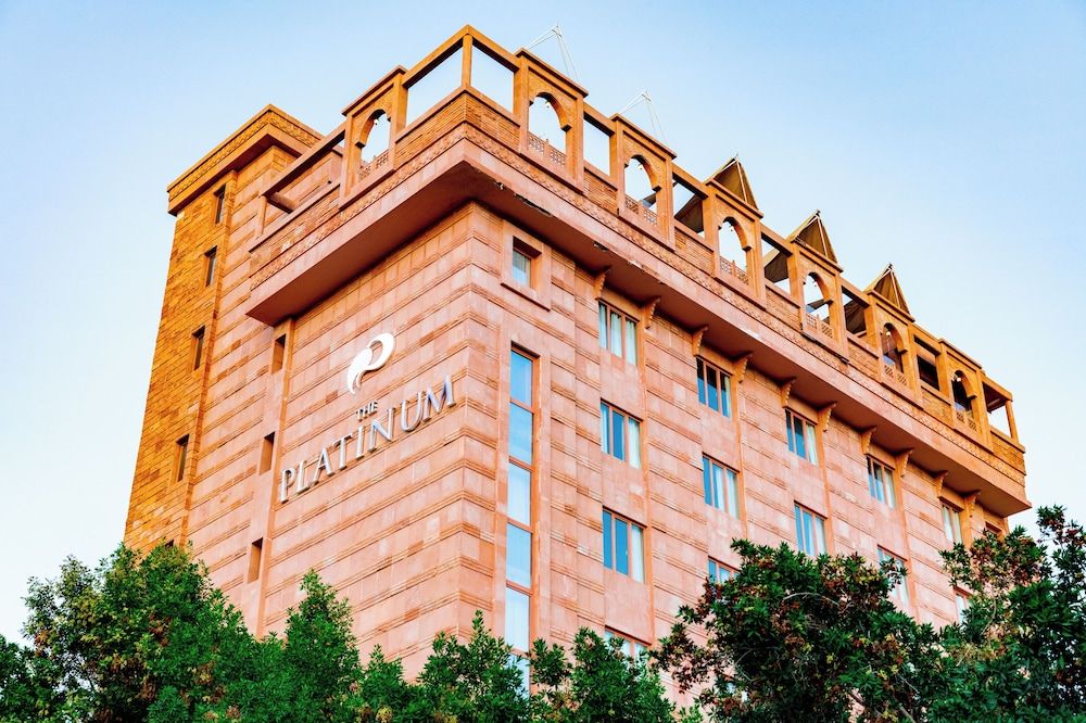 undefined Platinum Hotel 3