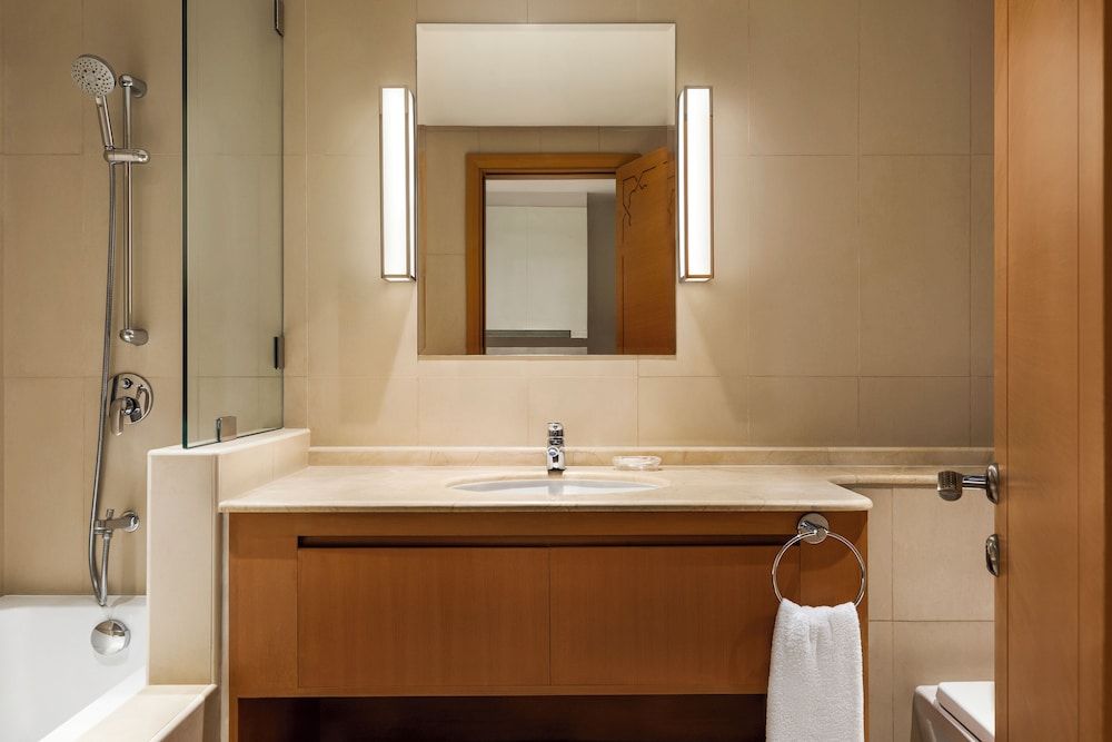 undefined Levatio Suites Muscat, a member of Radisson Individuals 5