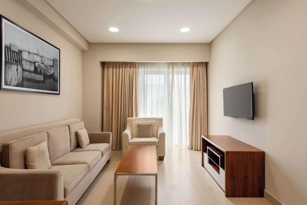undefined Levatio Suites Muscat, a member of Radisson Individuals 8