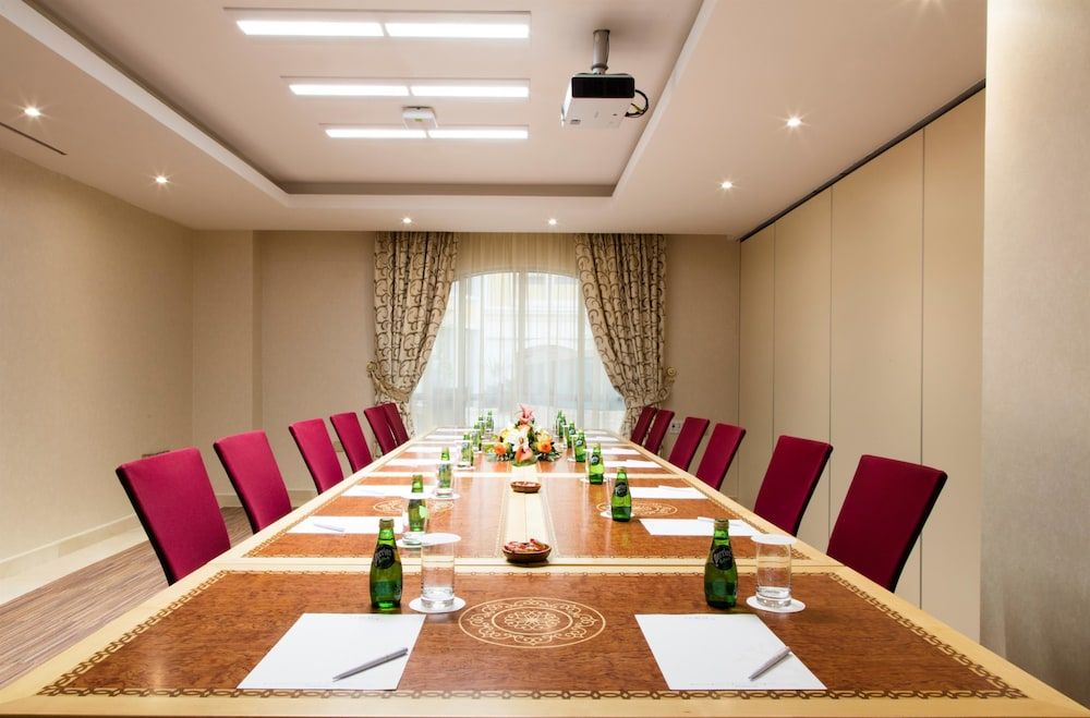 undefined Muscat Hotel & Apartment 6