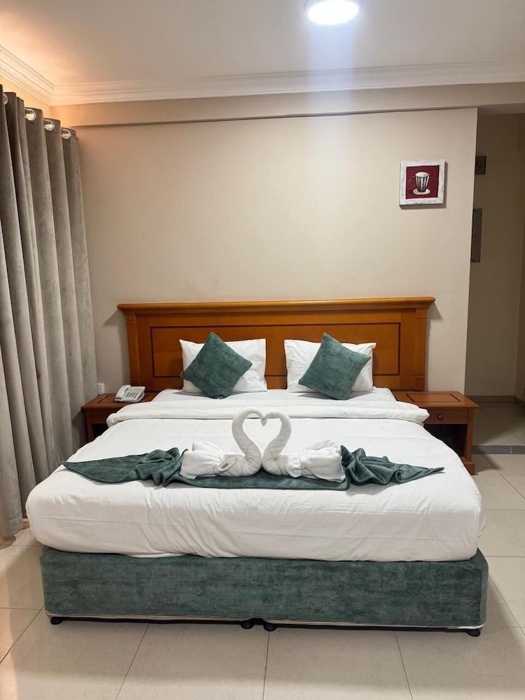 undefined Al Murooj Hotel Apartments 7