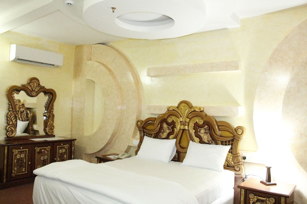 undefined Riyam Hotel Muscat 5