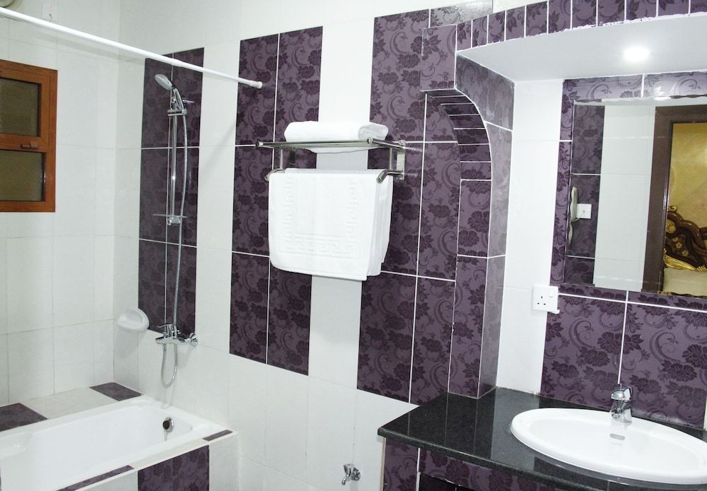 Riyam Hotel Muscat Classic Twin Room 4