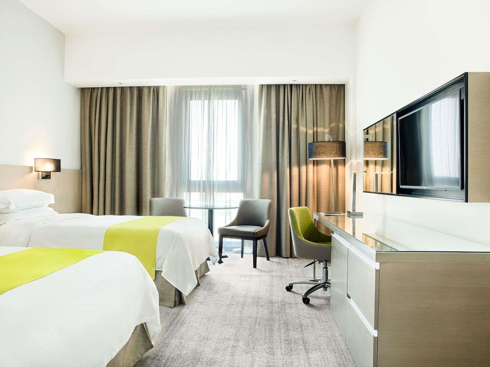 Novotel Muscat Airport Superior Room, 2 Twin Beds
