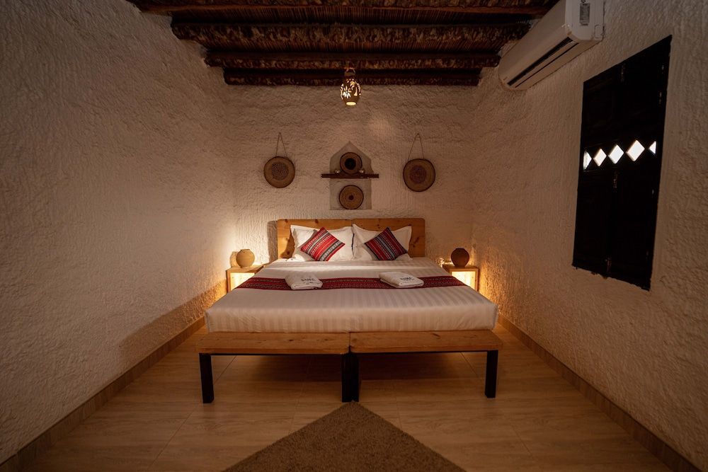 Sama Al Wasil Desert Camp Standard Chalet 2