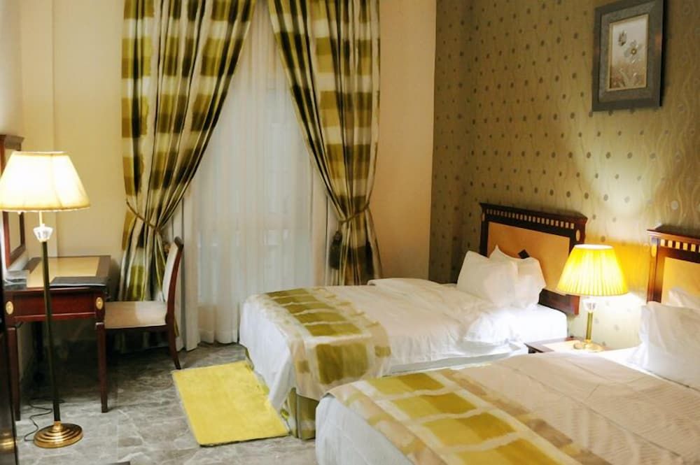 Pioneer Hotel Apartments Apartment, 2 Bedrooms 2