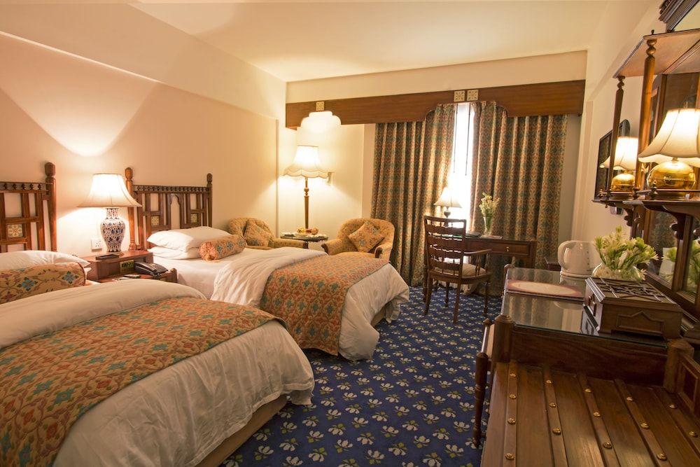 Faisalabad Serena Hotel Standard Twin Room 2