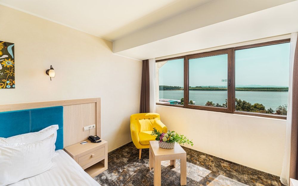 Faleza Hotel by Vega DOUBLE STANDARD DANUBE VIEW 19