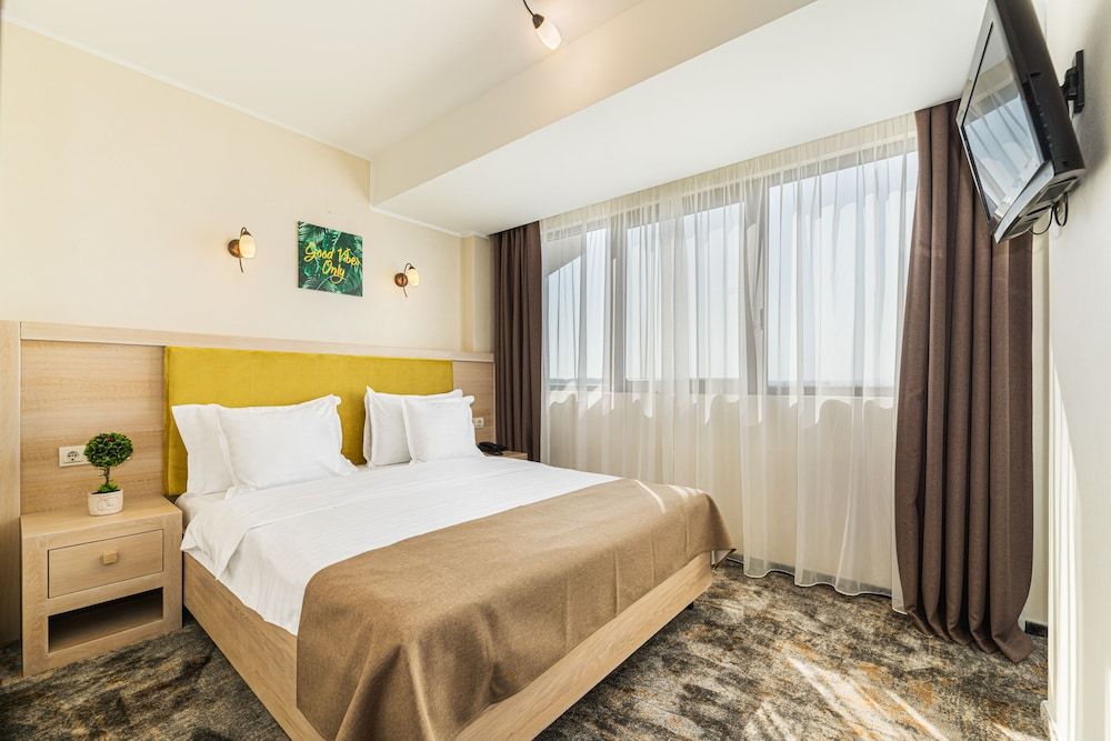 Faleza Hotel by Vega SUPERIOR SUITE DANUBE VIEW