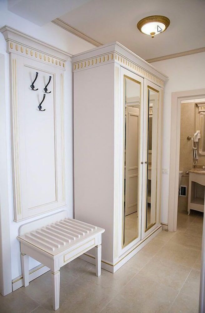 Hotel Sulina International Superior Twin Room 4