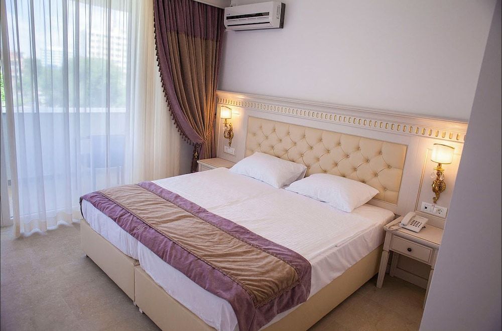 Hotel Sulina International Superior Twin Room 3