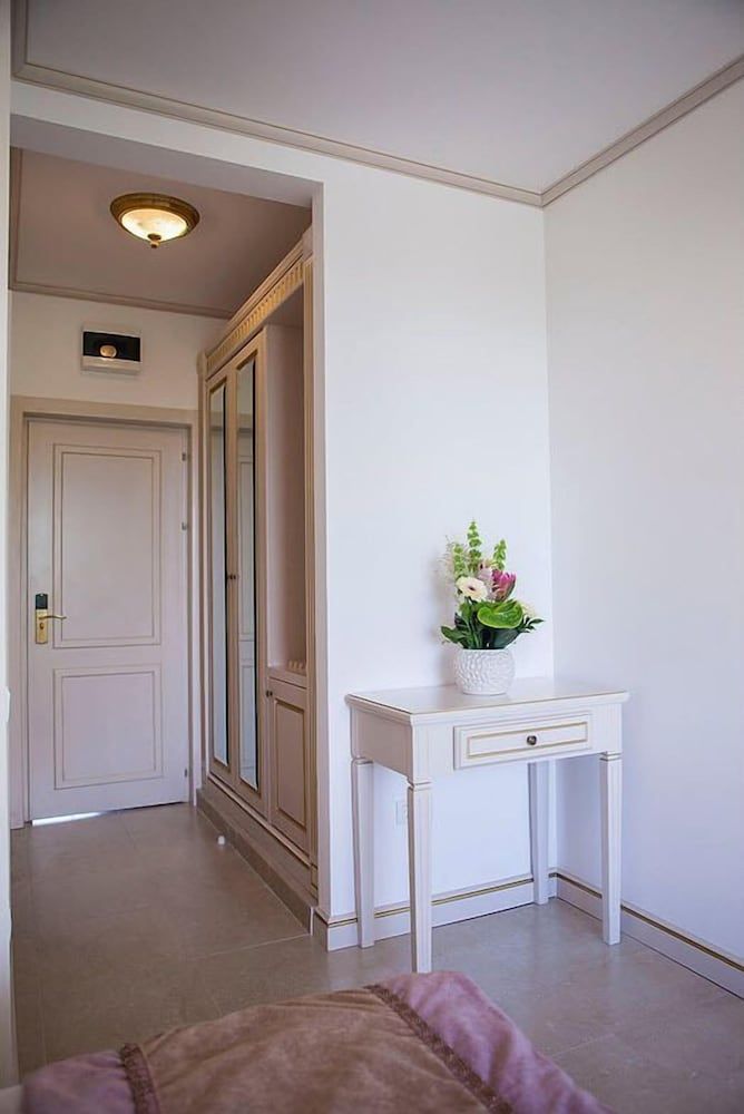 Hotel Sulina International Superior Twin Room 6