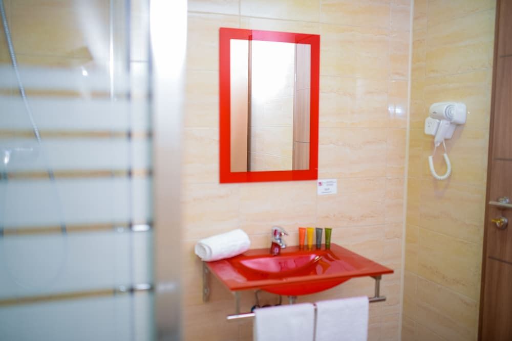 DBH Bucharest Superior Double Room, 1 Queen Bed 12