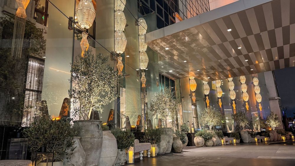 undefined Sofitel LA at Beverly Hills 4