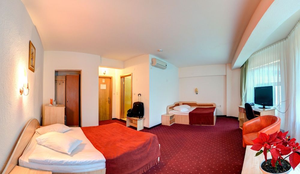 Complex Turistic Cornul Vanatorului Double or Twin Room 7
