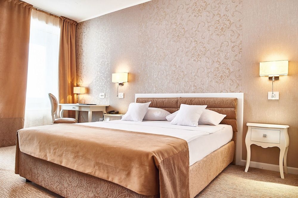 Hotel Continental Forum Arad Family Suite