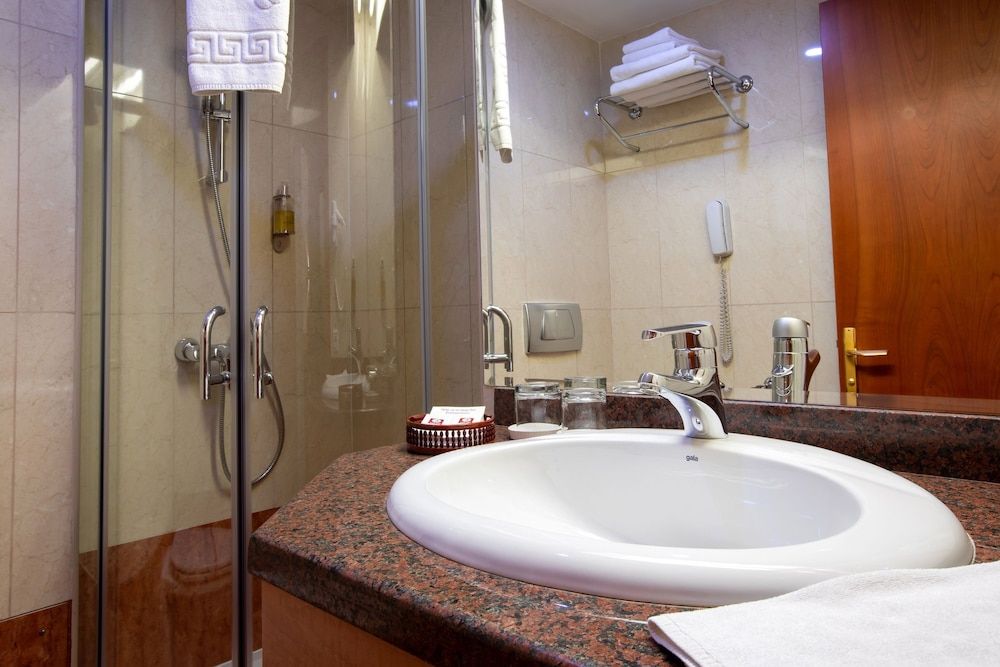 undefined Hotel Duke Romana 10