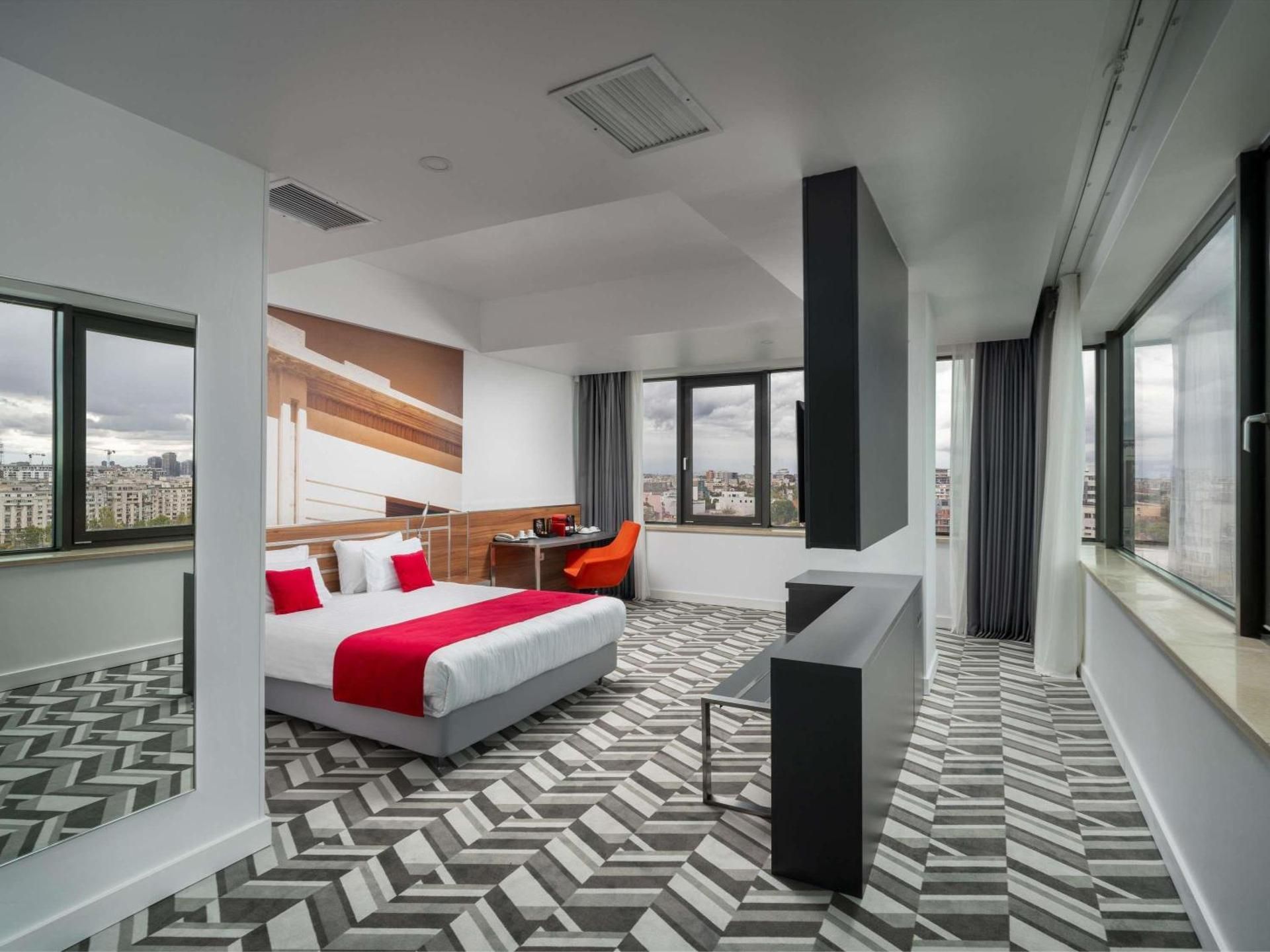 undefined Mercure Bucharest Unirii 4